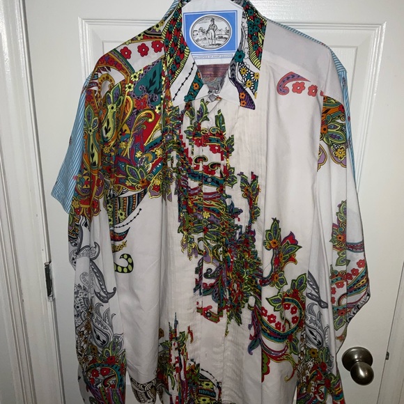 2 Robert Graham button ups 2xl & 3xl - Picture 2 of 13
